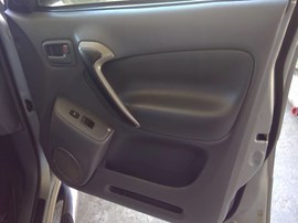 2001 TOYOTA RAV4, SILVER, 2.0L, AT, FWD.   Z26383